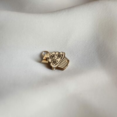 پلاک طلا کاپ کیک