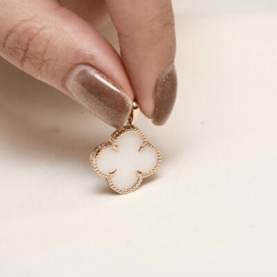 پلاک طلا ونکلیف