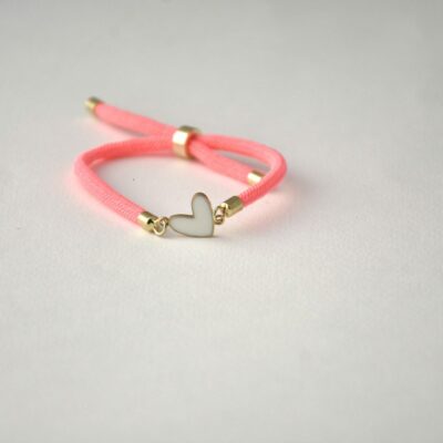 دستبند طلا قلب سفید